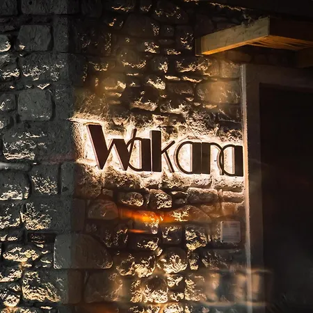 Wakana Αλακάτι